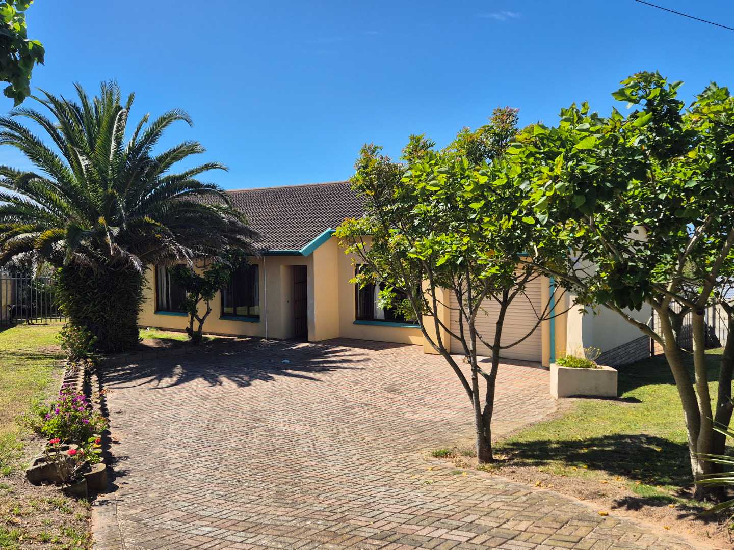 3 Bedroom Property for Sale in Dana Bay Western Cape